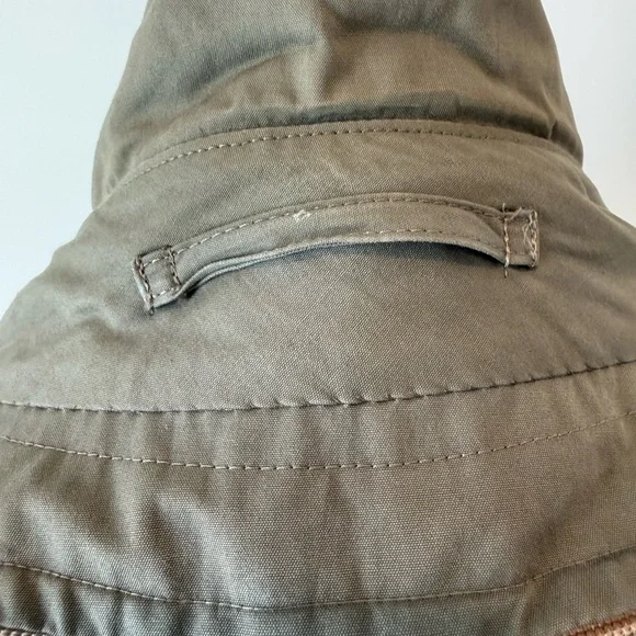 Burberry Olive Double-Breasted Trench Coat - Picture 11 of 16